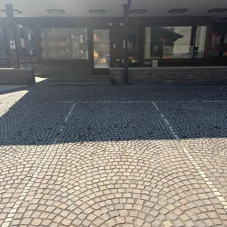 Bilocale Accogliente In Centro アパート